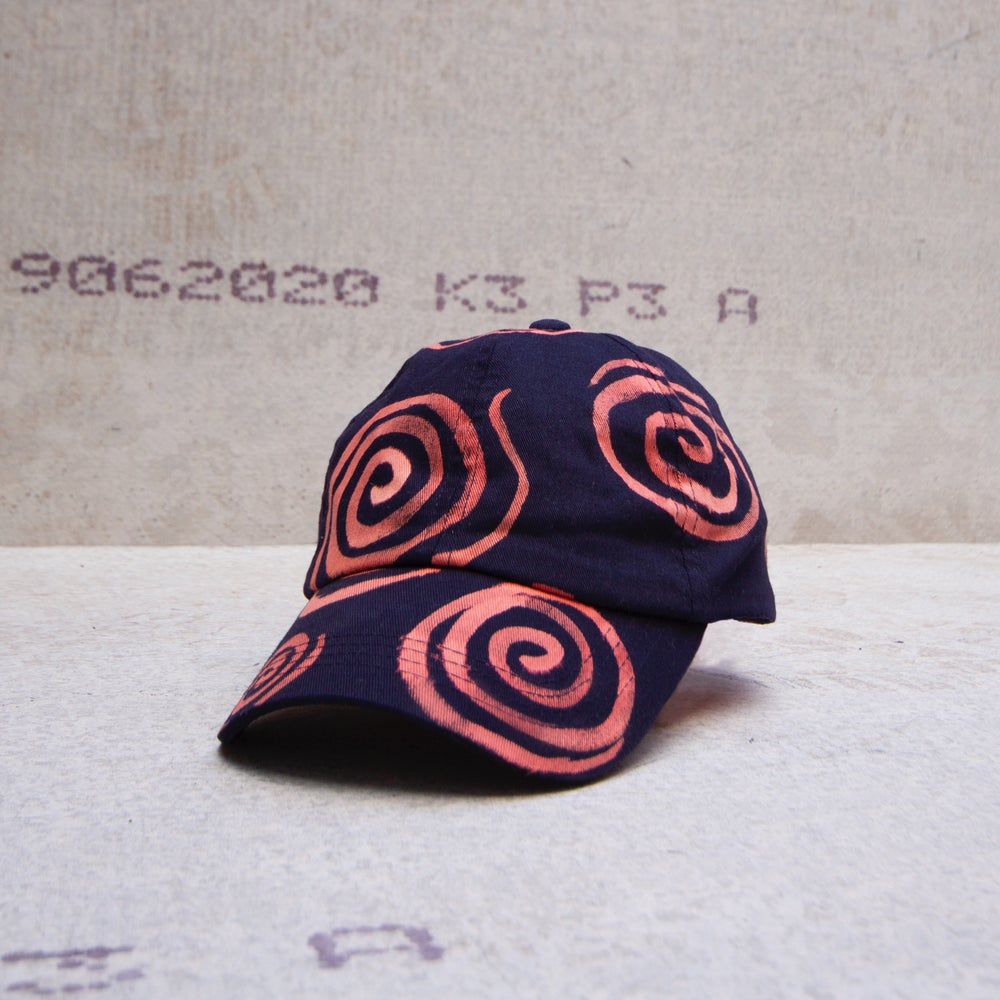 NAVY SWIRL CAP 🌀