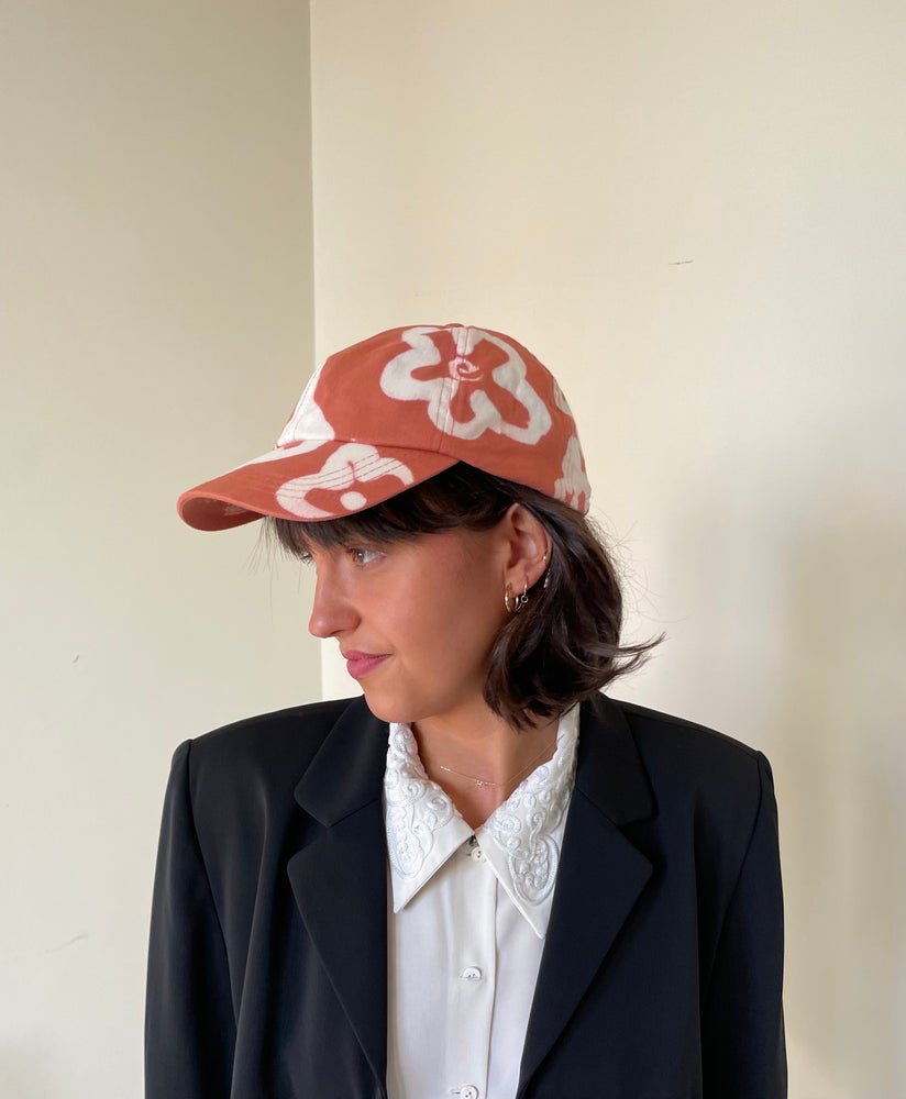 ORANGE CAP